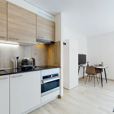 Furnished Studio #103 - Swiss 公寓 埃格勒